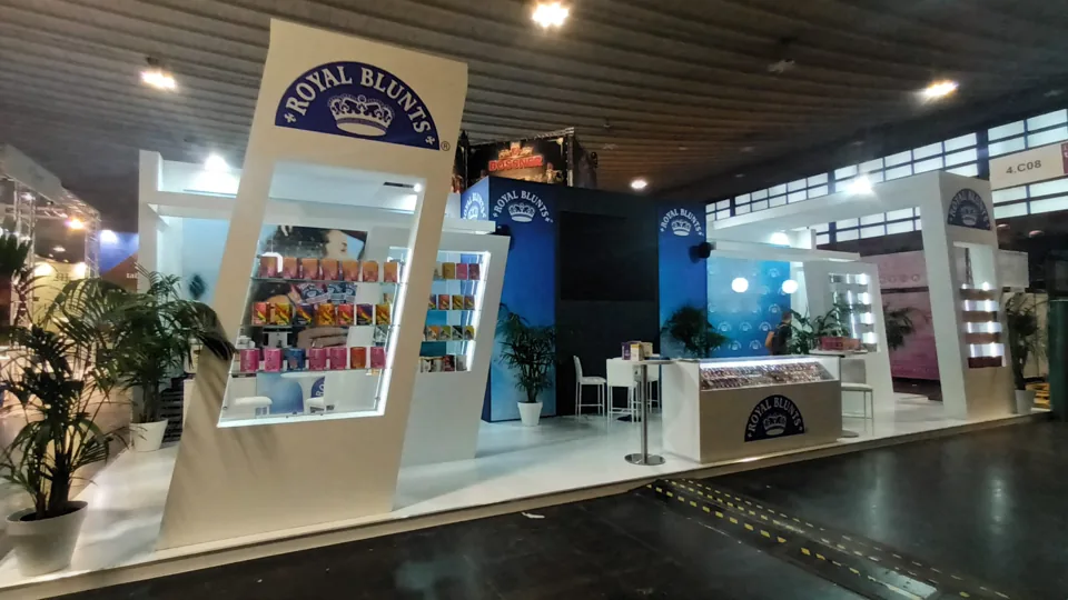 Royal Blunts exhibit at InterTabac with angled graphic walls